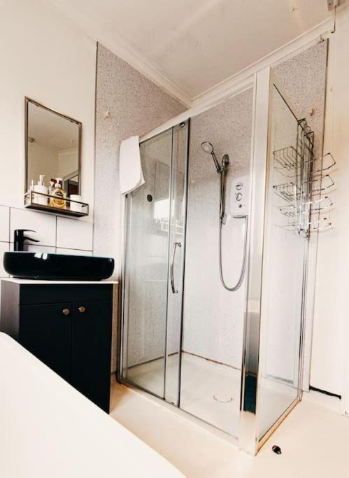 Friars Bush House Belfast - Stunning 4 Bedroom Detached House In Exclusive Queens Quarter Luxury Belfast City Centre Zewnętrze zdjęcie